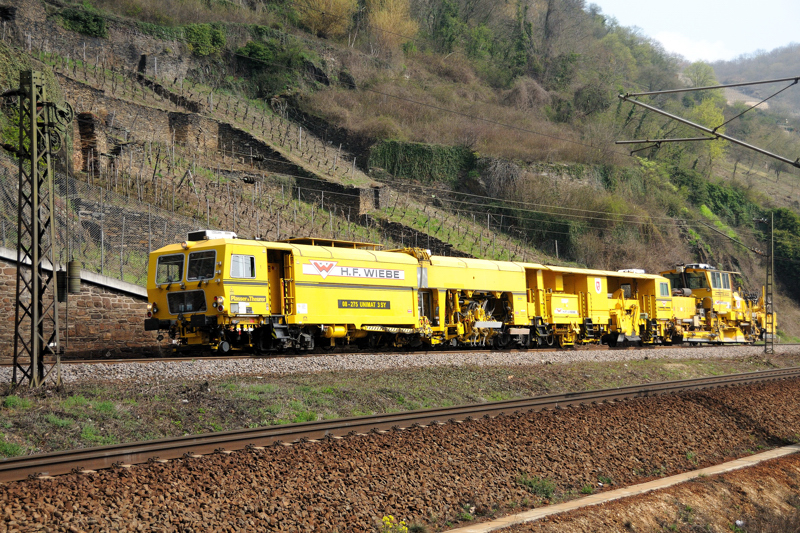 Two track machines from HF Wiebe strive towards on the