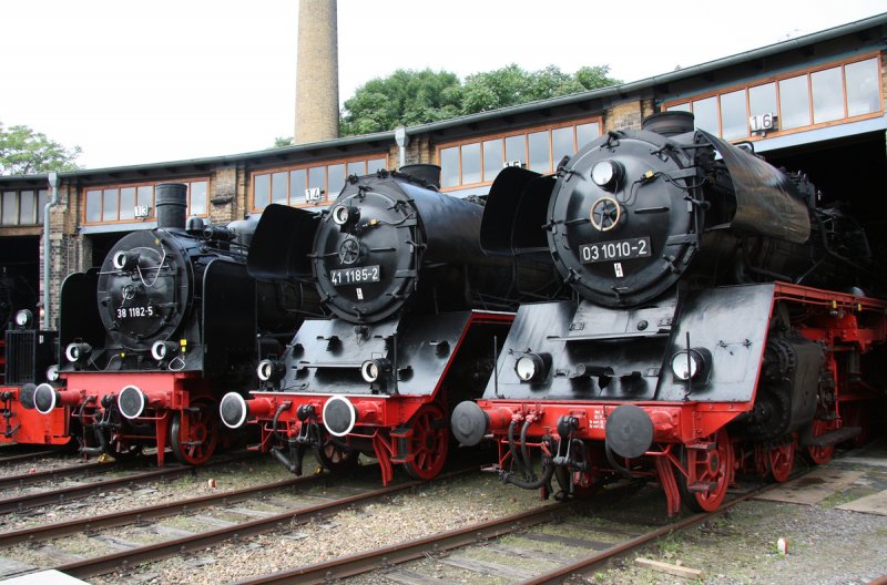 38 1182-5, 41 1185-2 und 03 1010-2am 04.05.2009 beim Sommerfest