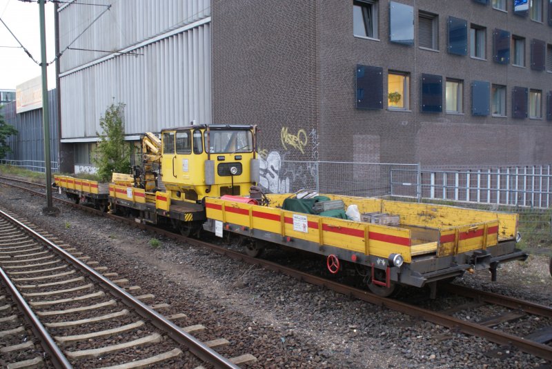 Ein ehemaliger KVL 53 der DB,f�hrt jetzt f�r Hans Strube(Gleisbau,Hochbau,Tiefbau)stand