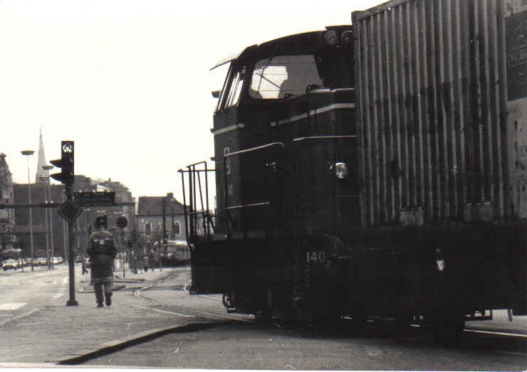 The early eighties, brings a shunting of some freight cars