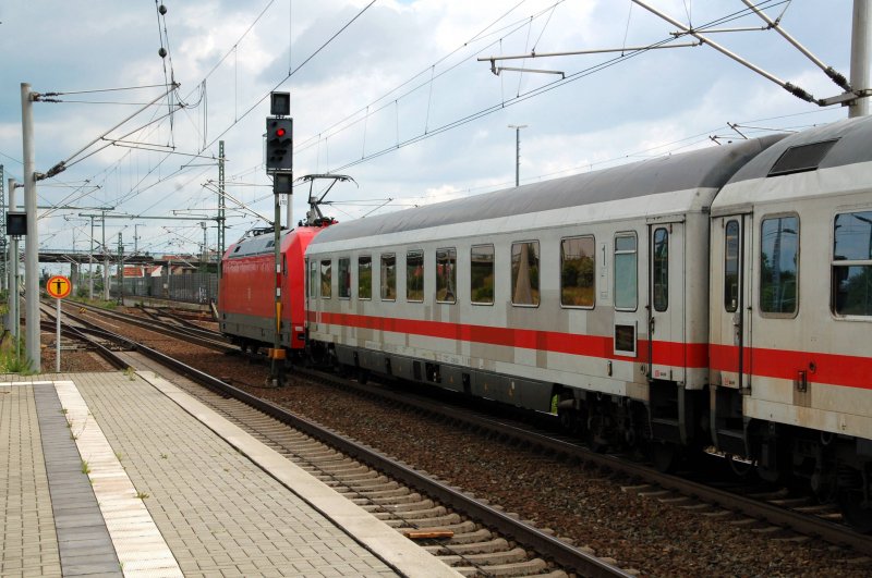 Dieser Wagen aus dem IC 2353 erinnert mich irgendwie an