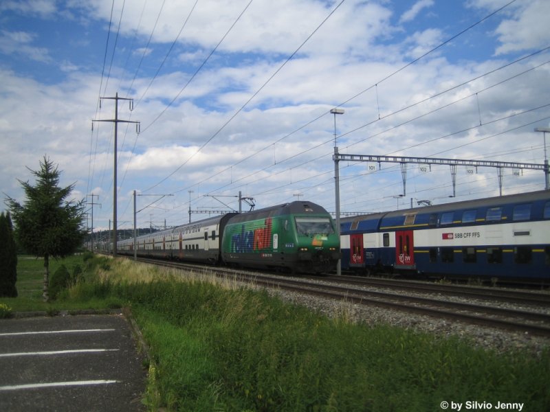 The Re 460087-0 REKA''II''moves on 19.07.2008 by the IC 832