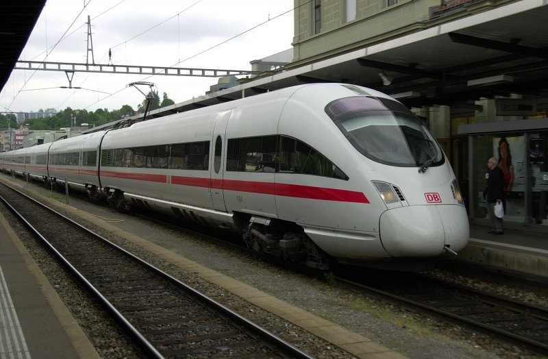 ICE T einfahrt in Schaffhausen zur weiterfahrt nach Zrich.21.05.2008