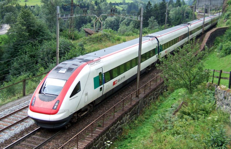 SBB: The ICN 'Abd 500 023 "Charles Ferdinand Ramuz" departs
