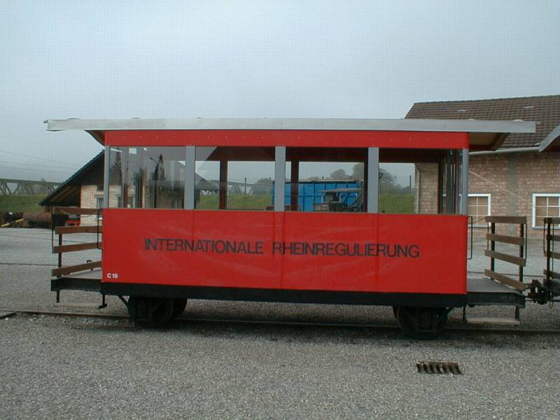 Internationale Rheinregulierung(IRR)Dienstbahn Personenwagen am 12.10.01