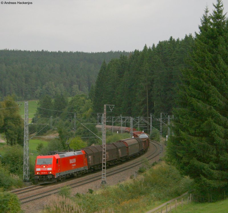 185 291-2 mit dem FZT 55834 (Villingen-Offenburg Gbf) am km