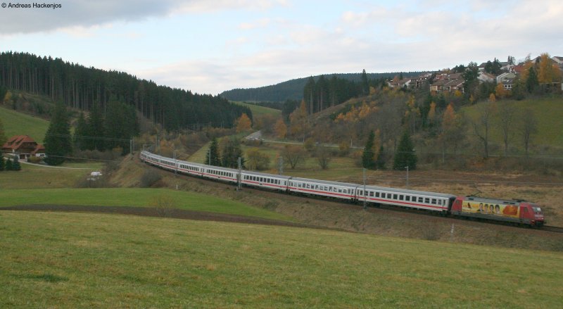 101 001-6 ARD Buffet mit dem IC 2005 (Emden-Konstanz) am