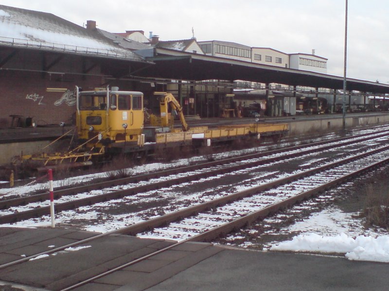 Schwer- Kleinwagen Nr. 53 0620-4 auf Gleis 31 abgestelt ,am