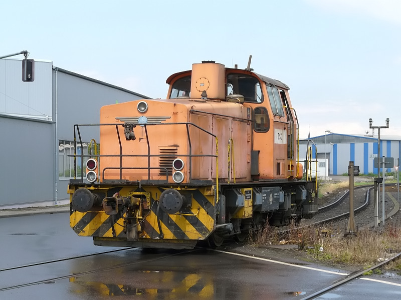 Diese M700C rangiert im Duisburger Hafen. Das Bild stammt vom