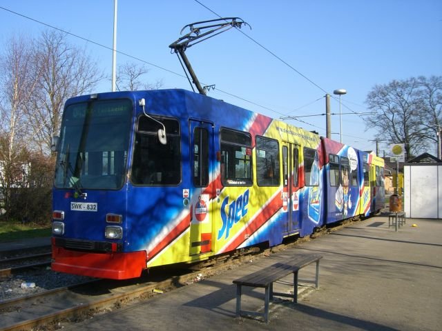 SWK 832 on 03/21/2009 at the last stop on the