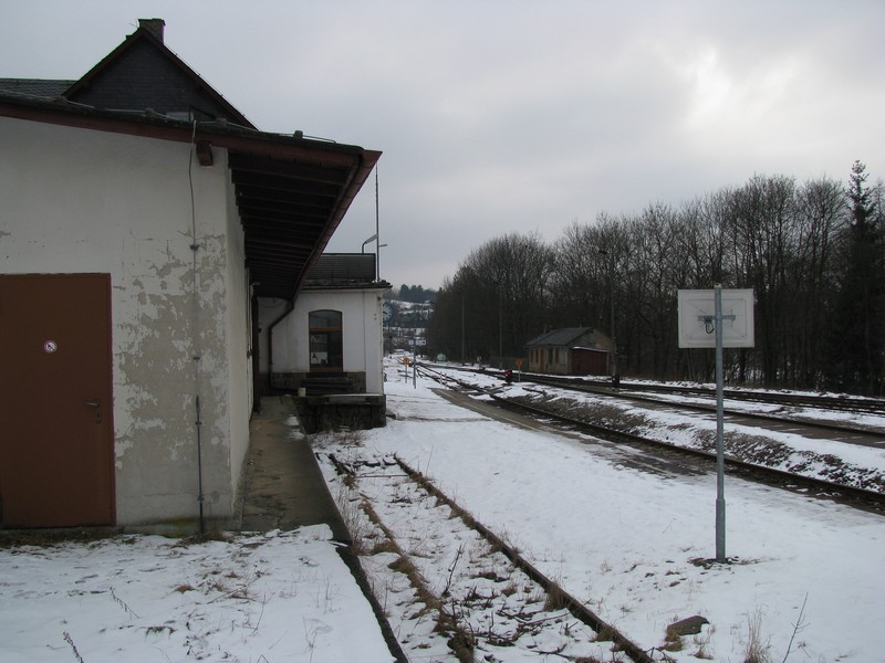 hngelände at the train station Wurzbach / door. Winter 2009