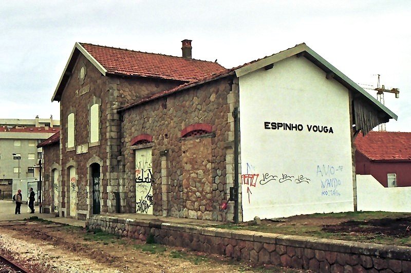 Der Schmalspurbahnhof von Espinho hat offensichtlich schon bessere Tage erlebt