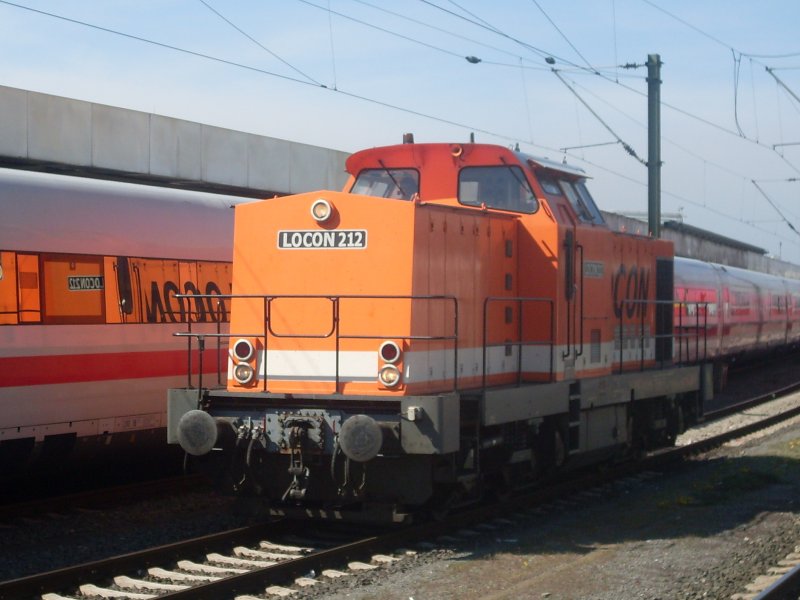 Loccon 212 als Lokzug durch Hannover HBF
