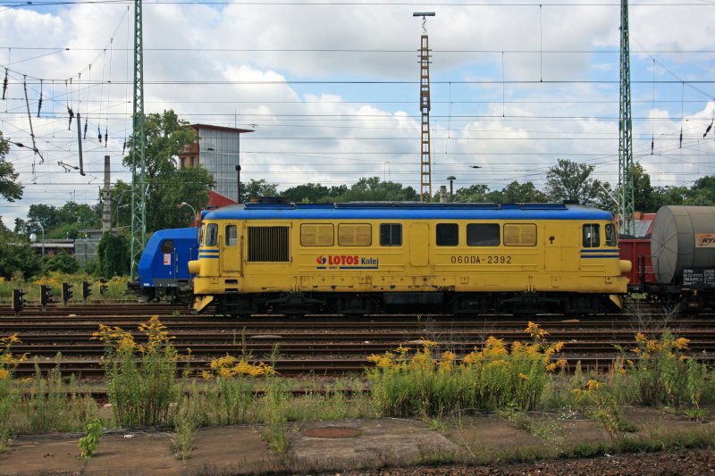 060 DA 2392 on 17/08/2008 at the station Guben (automatically