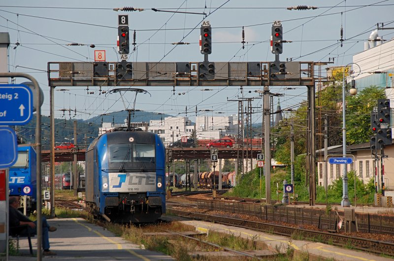LTE 1216 910 am 13.09.2009 in Wien Penzing. 
