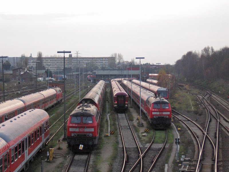 Abstellgruppe L�beck Hbf;02.12.2006;Mittlerweile h�ngt hier der Fahrdraht. 