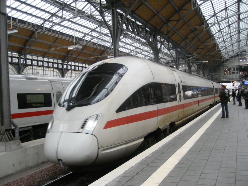 13. December 2008 The first power-driven ICE main train station
