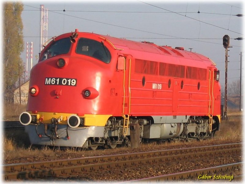 M61 019 bei Budapest-Rkosrendező. 18.11.2006.