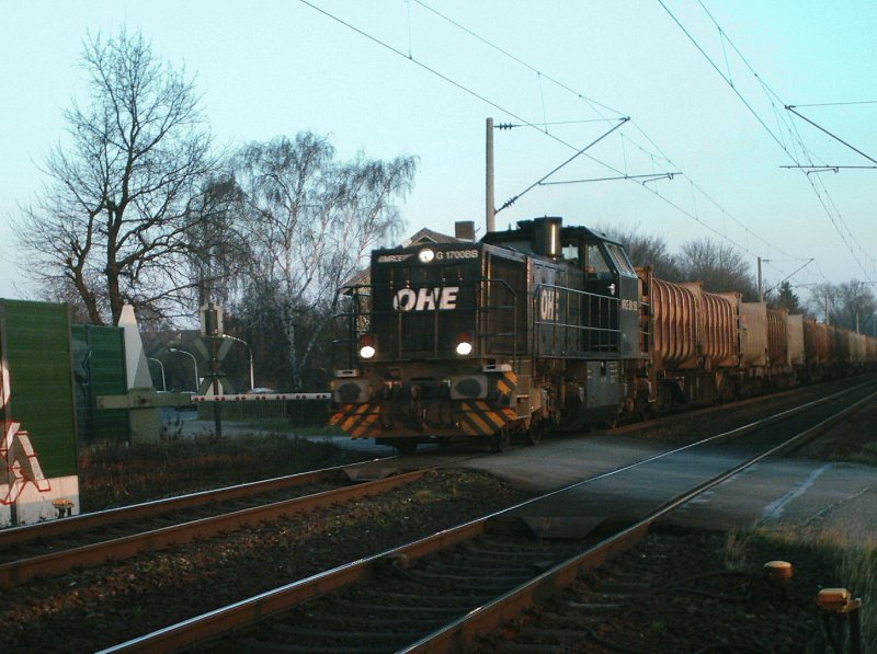 MaK 1700BB der OHE mit REMONDIS-Mllzug von Braunschweig
nach Bremerhaven