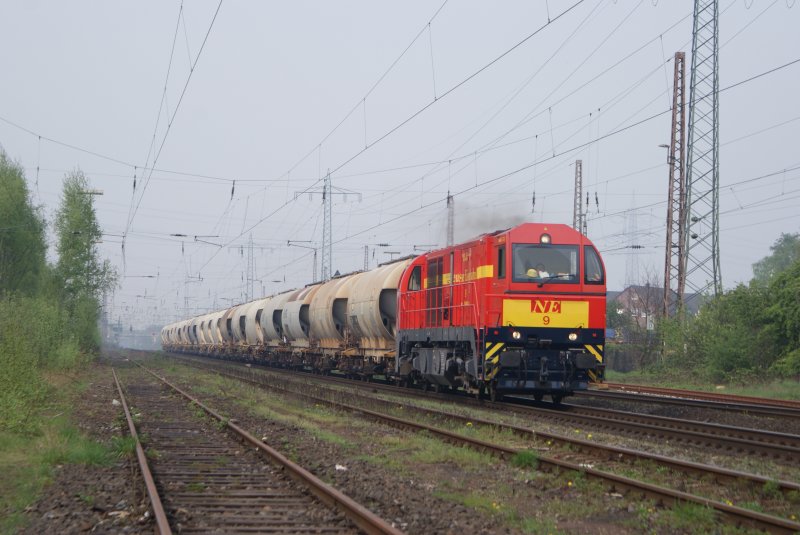 NE 9 mit Kalkzug in Lintorf 14.04.2009 