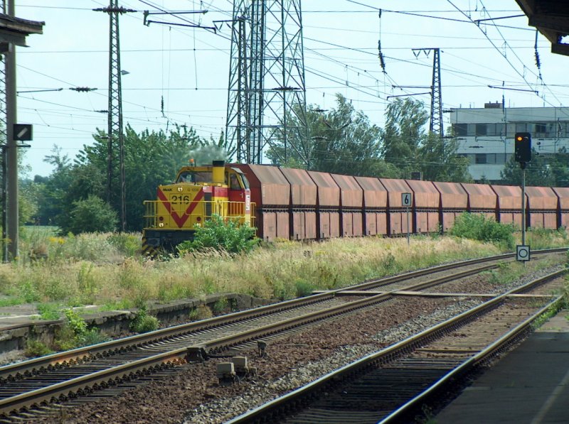 MEG 216 mit dem  Kohlependel  von Whlitz nach Buna in Grokorbetha; 05.08.2008 