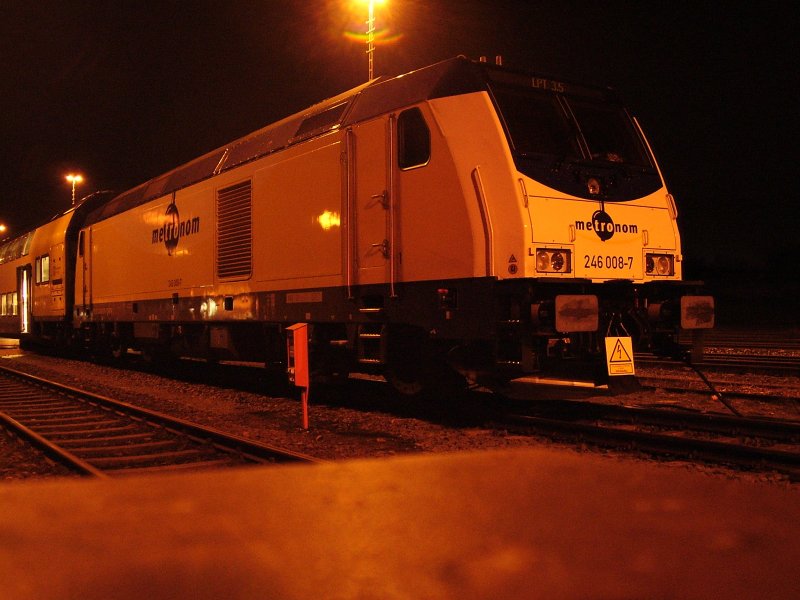 ME 246 008-7  
