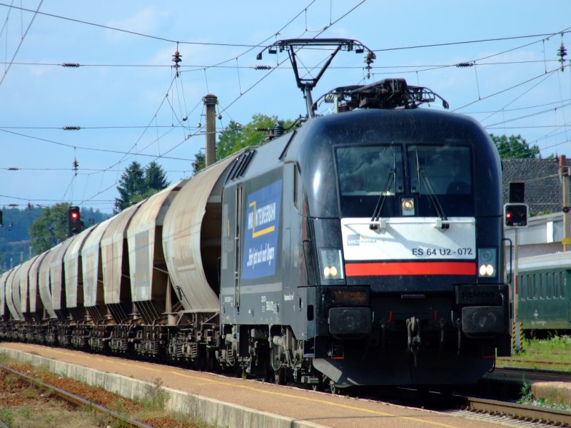 ES 64 U2-072 der MWB am 08.08.2009 bei der Durchfahrt