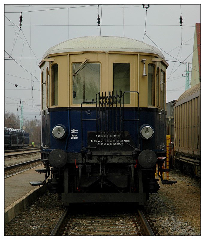 Nachdem 5041.03 die Fahrgste des Sonderzuges R 16185 am 10.3.2007 von Wien Sd ber die innere Aspangbahn nach Mllerndorf gebracht hatte, ging es fr ihn weiter nach Wulkaprodersdorf, wo er bis zu Rckfahrt am Abend nach Wien hinterstellt wurde.