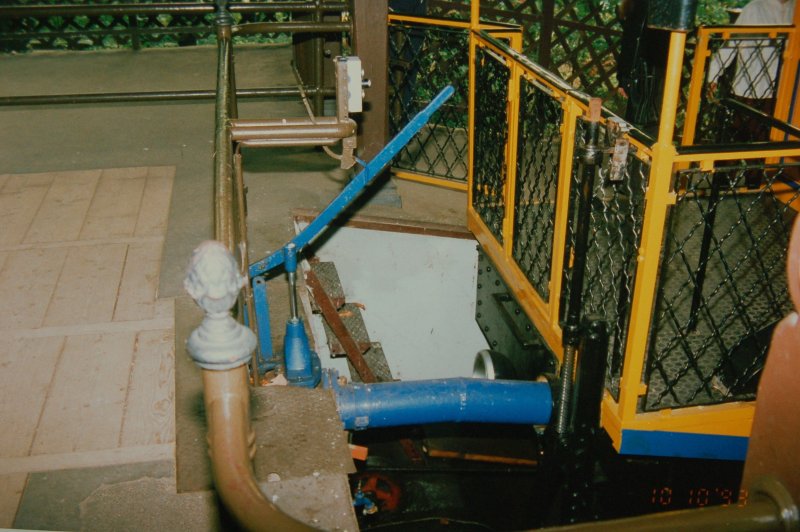 Nero mountain railway in Wiesbaden - Added 10/10/1993. The water