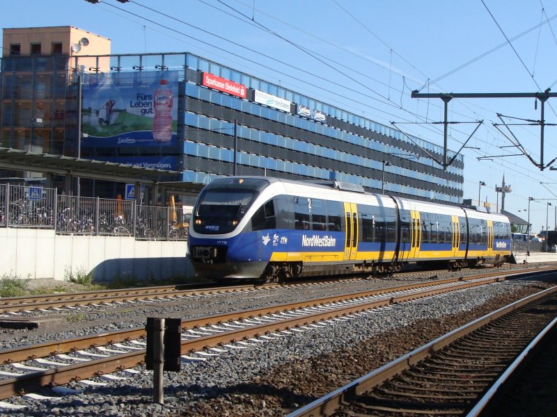 NWB 712 am 24.6.2009 in Bielefeld Hbf 