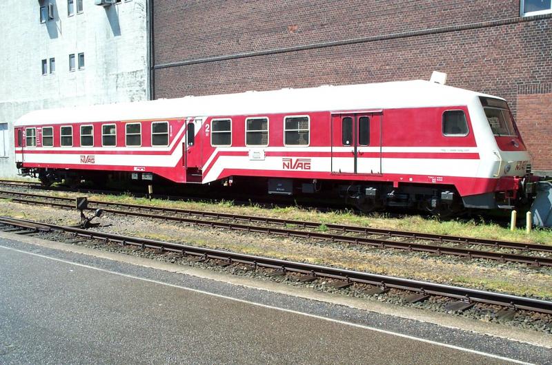 Fahrzeug der NVAG in Nieb�ll Lokalbahnhof 