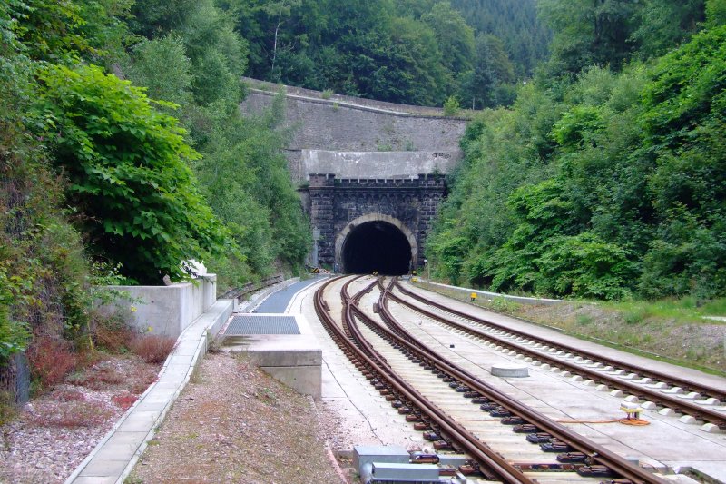Entrance to the tunnel on the Brandleite Oberhofer page (automatically