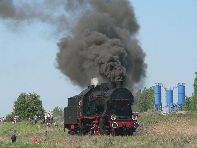 Ok22-31 on the steam engine parade in Wolsztyn, 2.5.2009 (automatically
