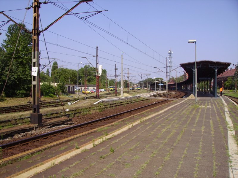 In the station Opole. (Summer 2006) (automatically translated, Powered by