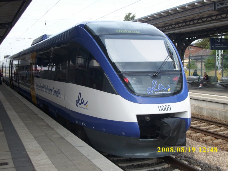 OLA-Talenttriebwagen 0009 nach B�tzow am 19.08.2008 in G�strow. 