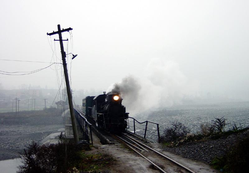 Kategorie: China-Schmalspurbahnen-Pengzhou
Beschreibung: JAN 2003  