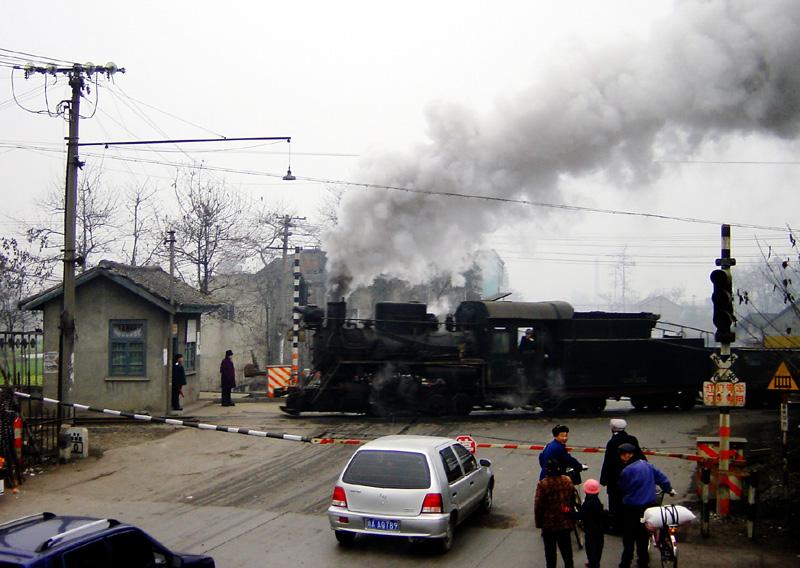 Kategorie: China-Schmalspurbahnen-Pengzhou
Beschreibung: JAN 2003  