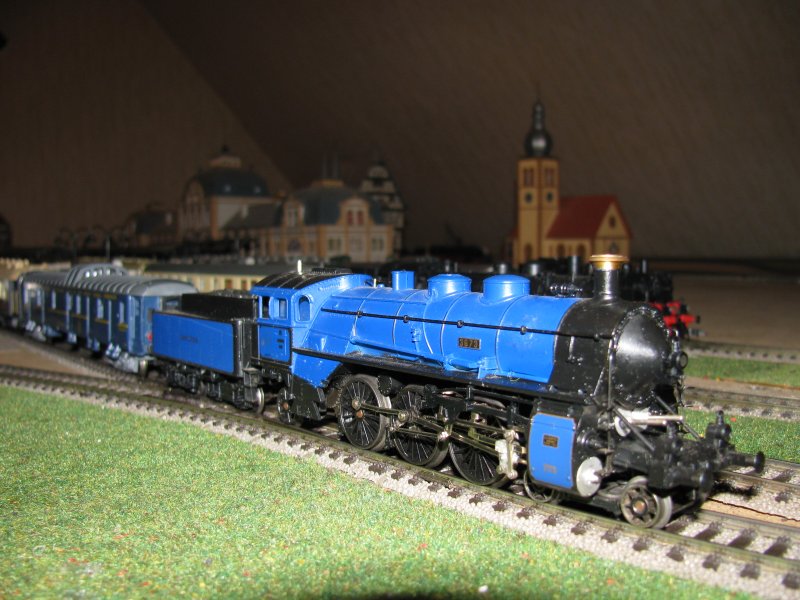 Nunja,mein Orientexpress hat im Prinzip nun alle Wagen und eine
