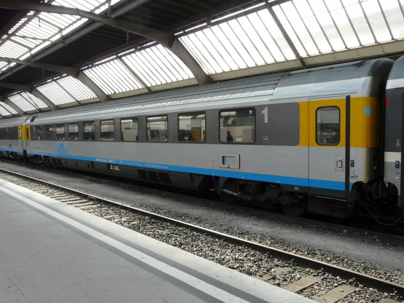 SBB - Cisalpino - 1 class passenger car Apm 61