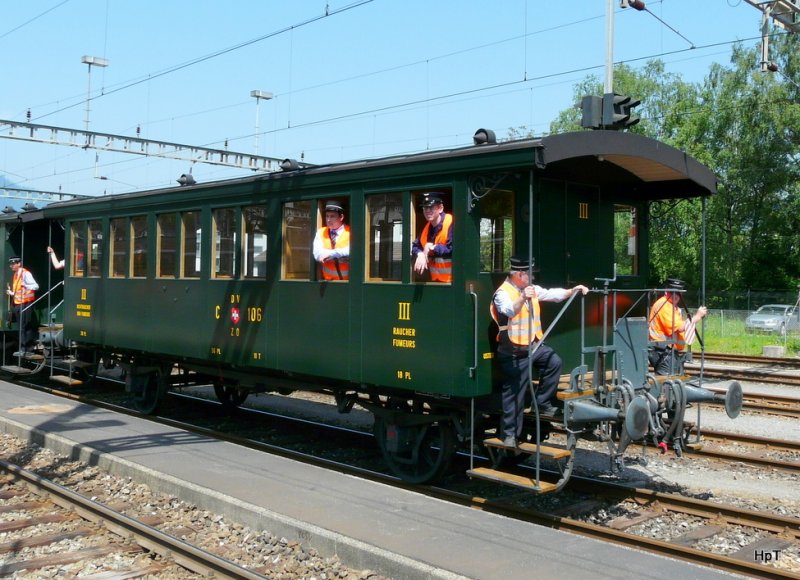 DVZO - Cars C 106 in with the shunting station