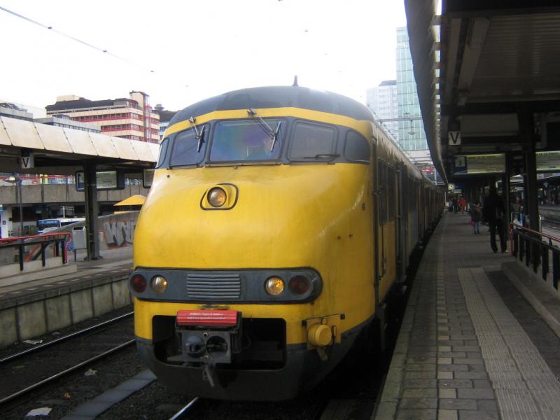Plan T 509 in Utrecht Centraal als trein 5748 naar