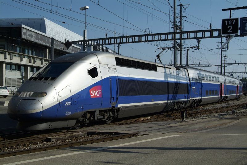 Doppelstock TGV in Genf zu weiterfahrt nach Paris.
31.05.2009 