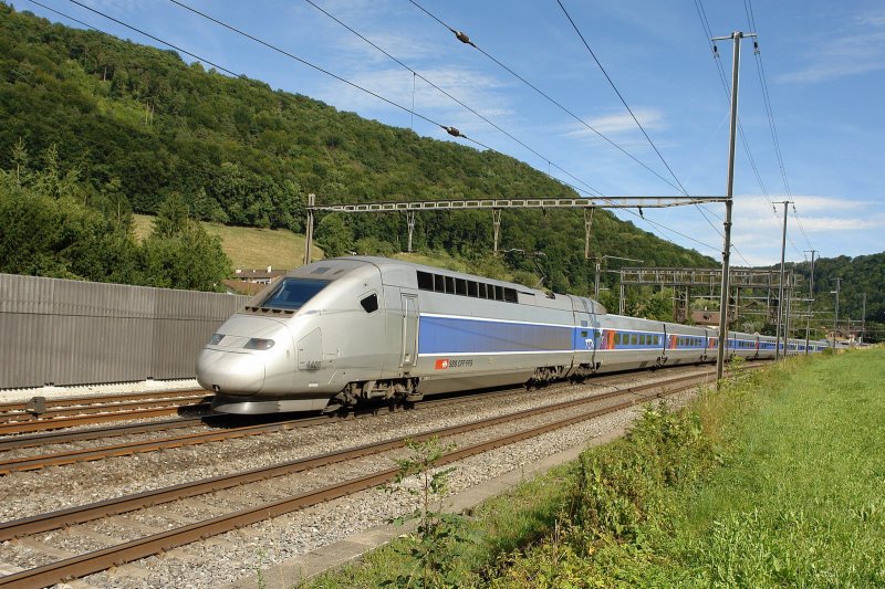 TGV POS rame 4406 Tecknau 10 aout 2008 