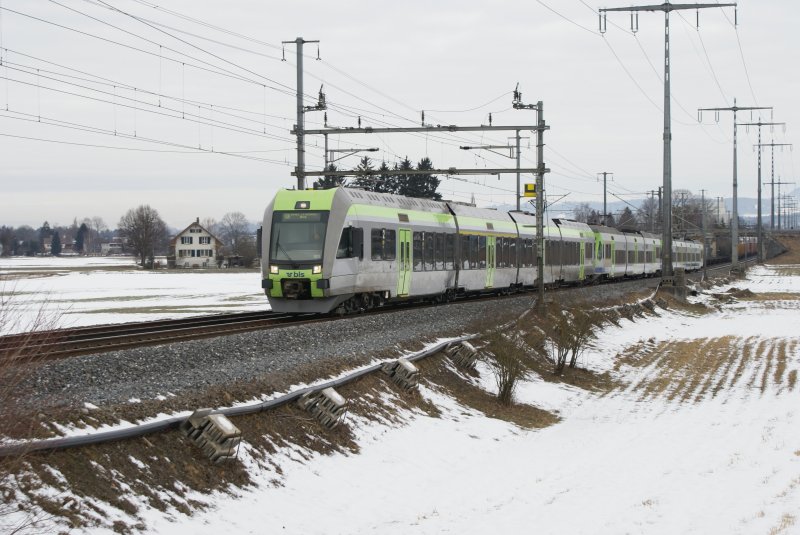 RABe 535103-6 goes on 20/02/2009 with the two Nina's RABe
