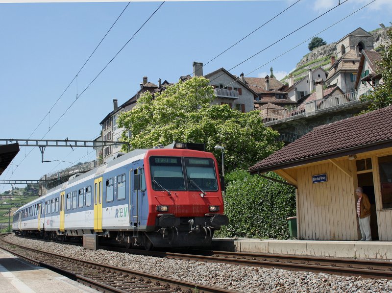 Ein NPZ am 28.06.2009 bei der Einfahrt in St-Saphorin 
