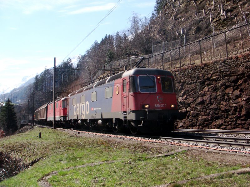 Re 10/10, at GZ Intschi on 28/03/2008 northward move. (automatically