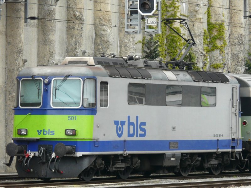 bls - Re 4/4 420 501-9 (ex SBB Re 4/4