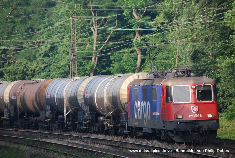 421 390-6 (SBB Cargo) f�hrt am 17. Juni 2009 um