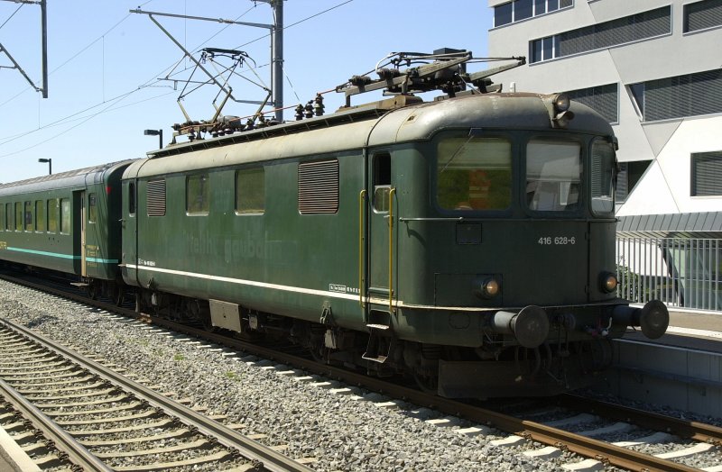 Re 4/4 I eine seltenheit auf Schweizergeleisen.
30.07.2009 