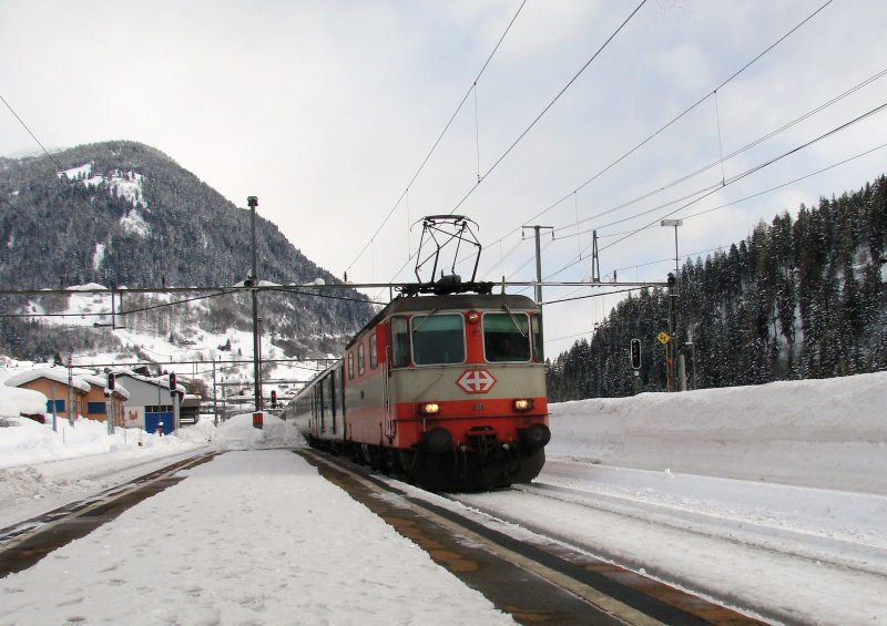 The already photographed in Bellinzona Re 4 / 4 11